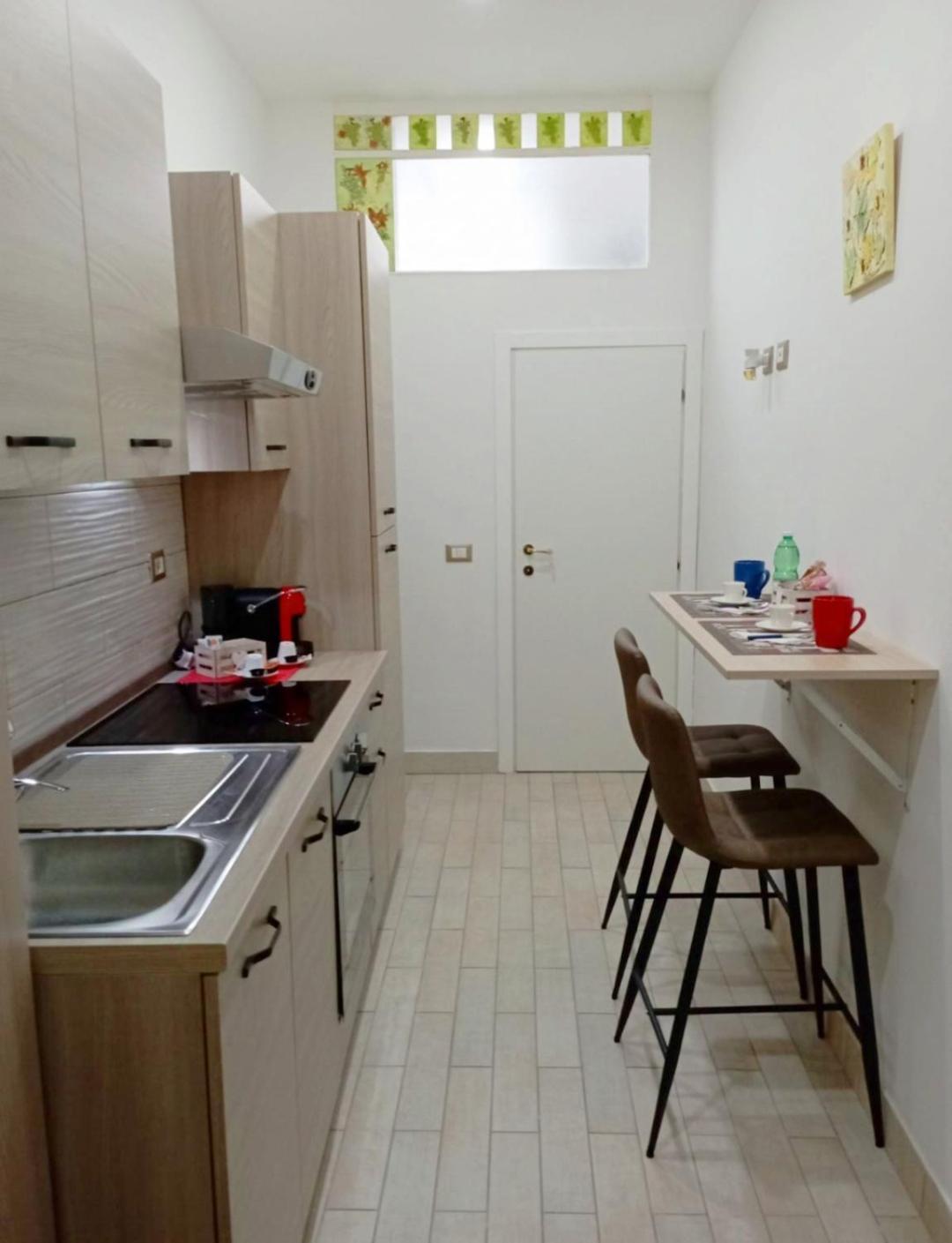 Petit Bijou Apartment ชิวิตาเวกเกีย ภายนอก รูปภาพ