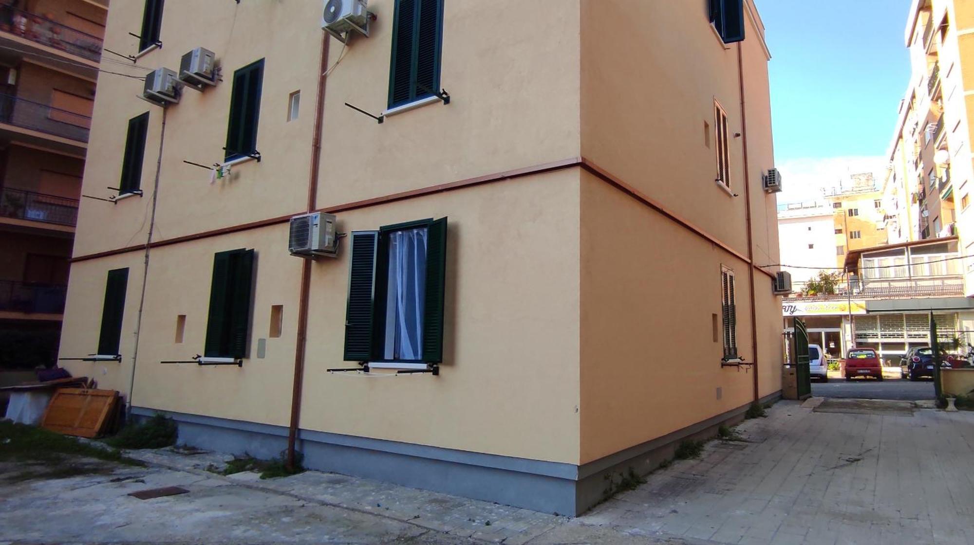 Petit Bijou Apartment ชิวิตาเวกเกีย ภายนอก รูปภาพ